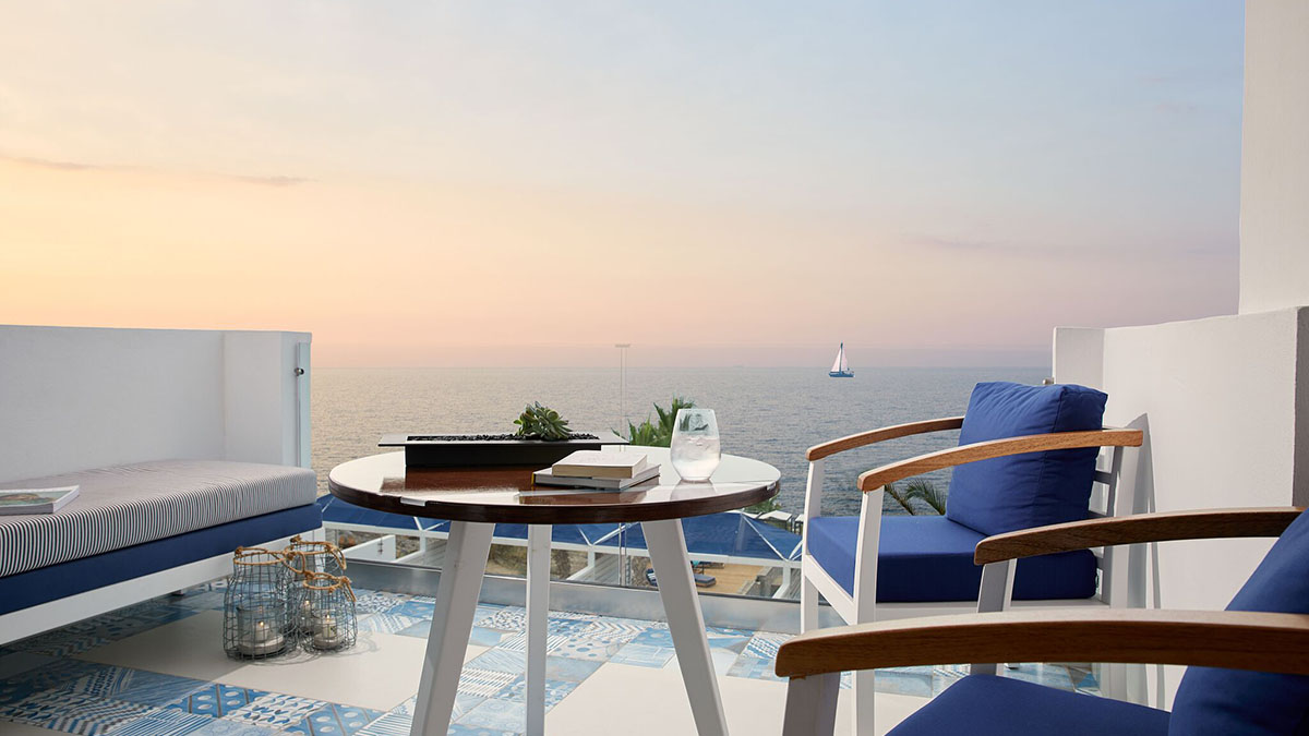 Signature Island Suite